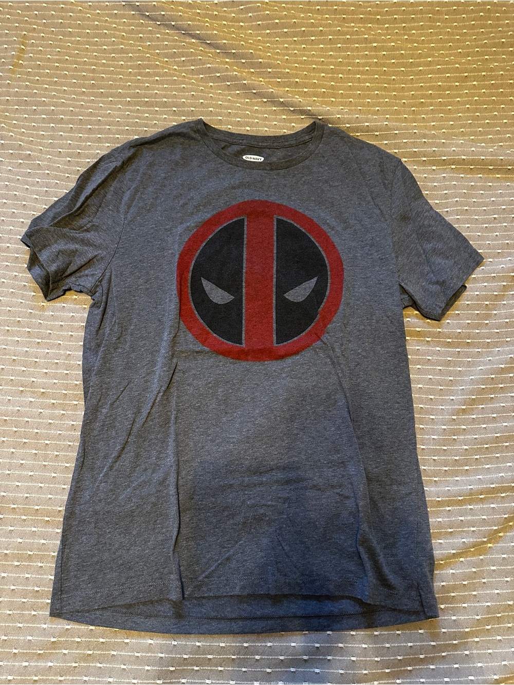 Men’s Deadpool marvel old navy gray tshirt size medium